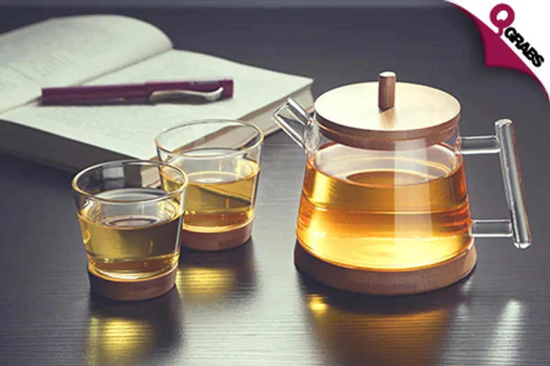 From QR85 Drink Up with an Elegant Glass Tea Set - Includes Teapot & Teacups with Bamboo Coasters & Lid! (Up to QR298 Value)